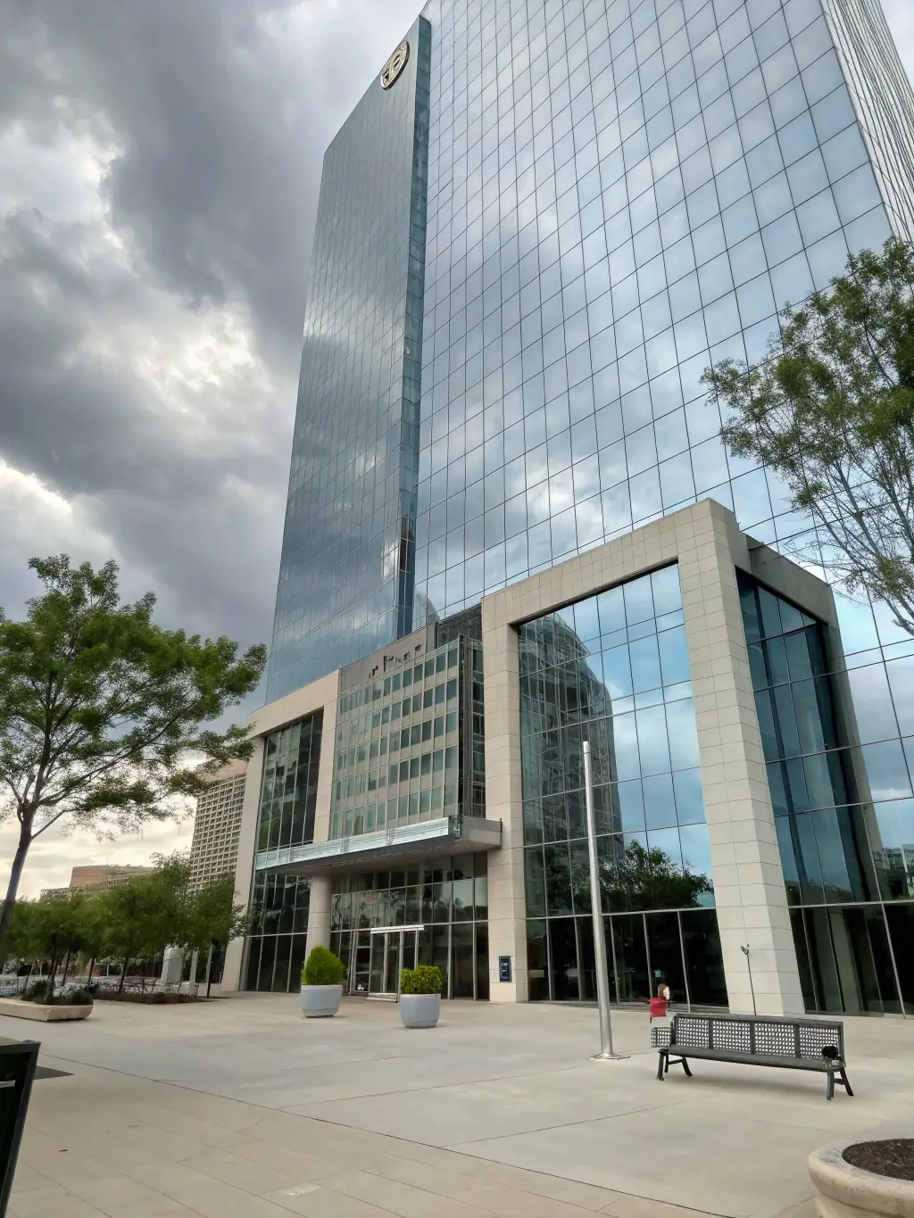 A professional image of a modern office building in Hong Kong, symbolizing Henderson Insurance's experience in providing insurance for companies of all sizes.